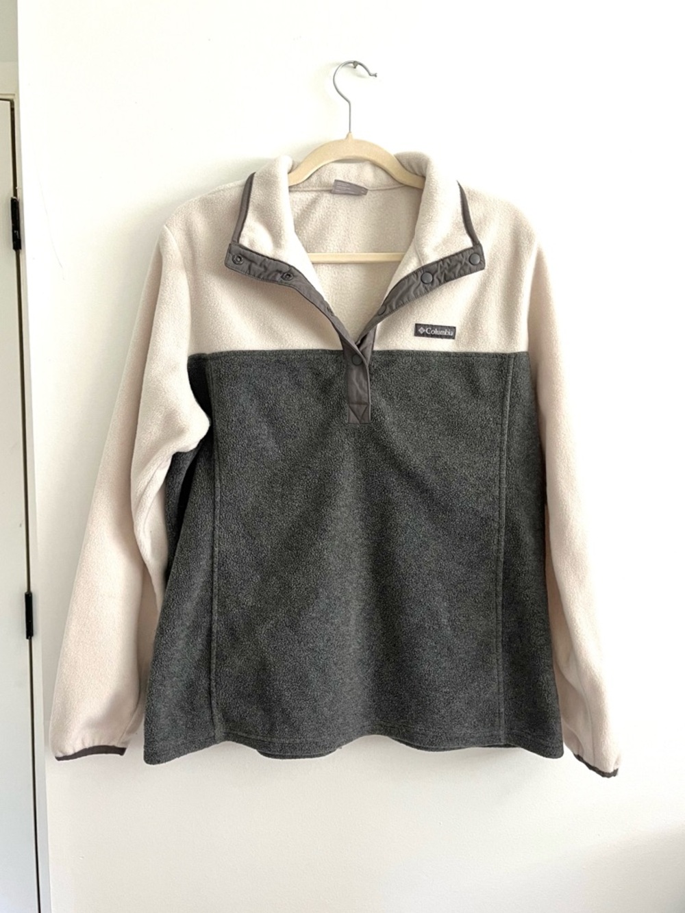 Columbia Women’s Two-Tone Ivory Grey Snap Fleece Pullover Sweater Size XL